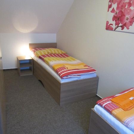 Penzion Kratochvíl Dolní Dunajovice Habitación foto