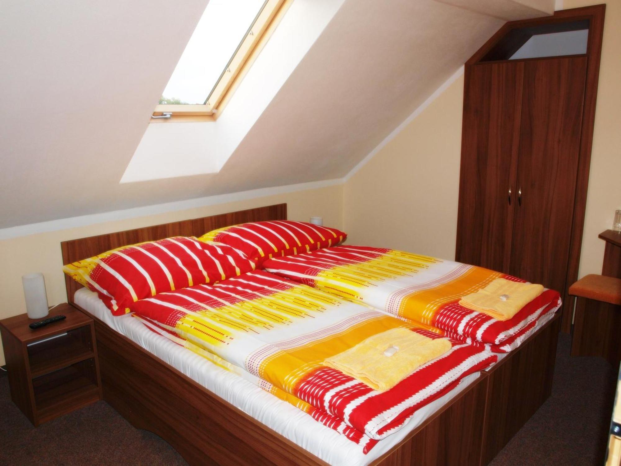 Penzion Kratochvíl Dolní Dunajovice Habitación foto
